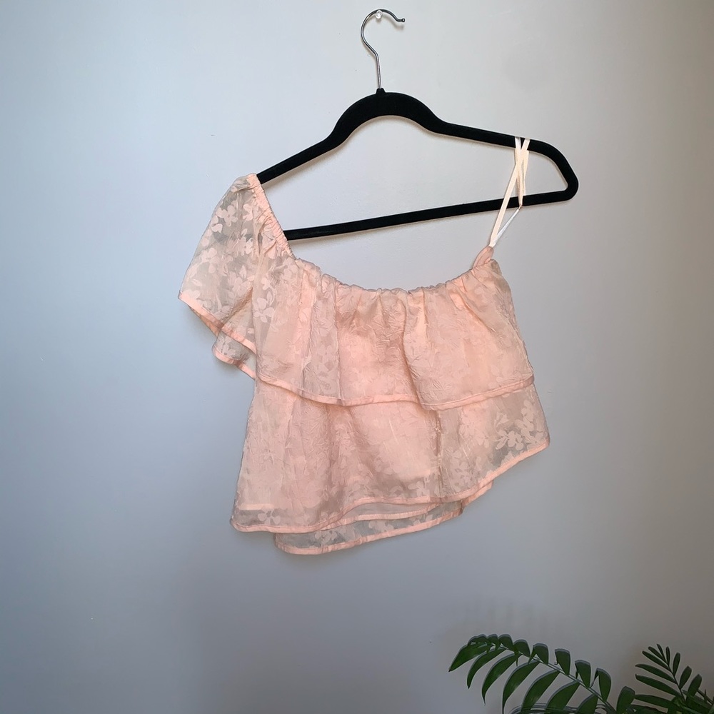 Urban Outfitters Pink Floral One Shoulder Top ⚡️